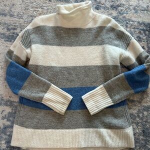 GAP Cream, Gray and blue Knit turtleneck Sweater L